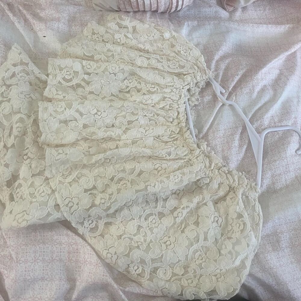 Unbranded Women's Cream and White lace midi blouse